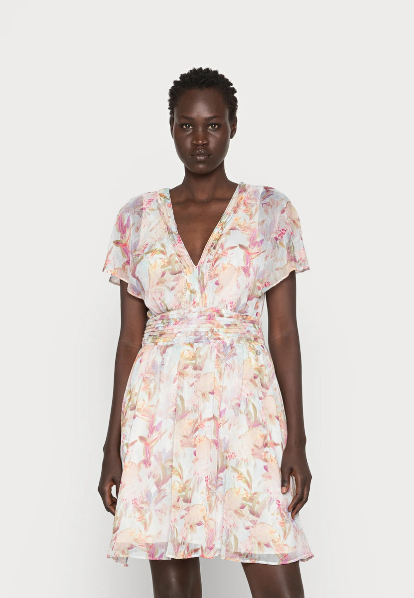 Guess Dahlia Summer Floral Dress stm56.com Guess Dahlia Summer Floral Dress stm56.com