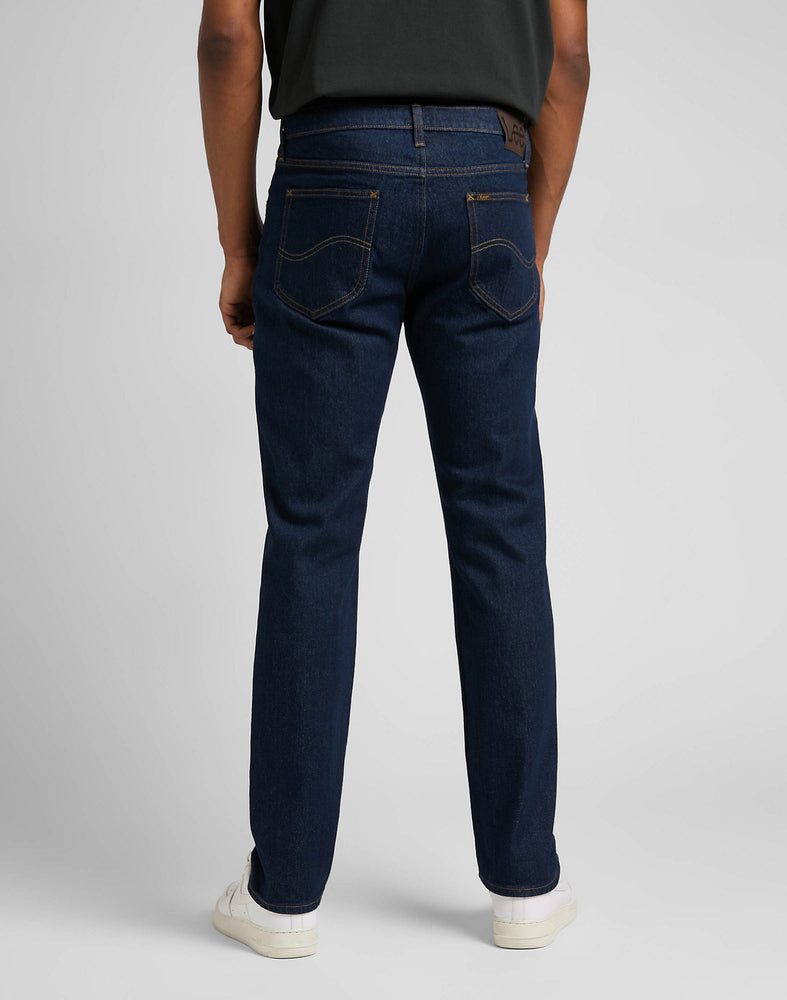 
            
                Load image into Gallery viewer, Lee West Relaxed Rinse Jeans
            
        