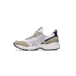 
            
                Load image into Gallery viewer, Asics GEL-1090v2 Trainers, White
            
        
