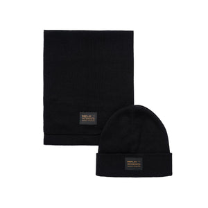 
            
                Load image into Gallery viewer, Replay AM8026 Hat &amp;amp; Scarf Set
            
        