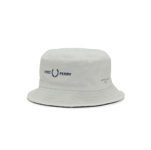 
            
                Load image into Gallery viewer, Fred Perry HW3654 Bucket Hat
            
        