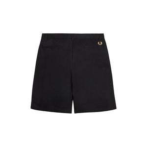 
            
                Load image into Gallery viewer, Fred Perry M1507 Classic Twill Shorts
            
        